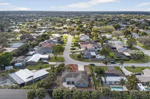9774 Jonquil Cir S, Palm Beach Gardens, FL 33410 - Photo 50