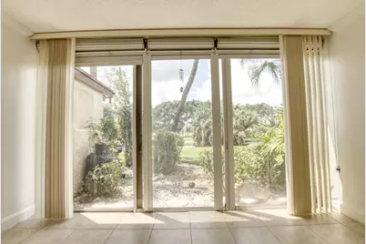 4489 Luxemburg Court #101, Lake Worth, FL 33467 - Photo 4