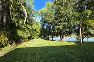 6711 Dickinson Terrace, Port Saint Lucie, FL 34952 - Photo 34