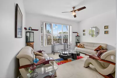 7106 Taylorwood Drive, Lake Worth, FL 33467 - Photo 8