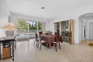 7106 Taylorwood Dr, Lake Worth, FL 33467 - Photo 10