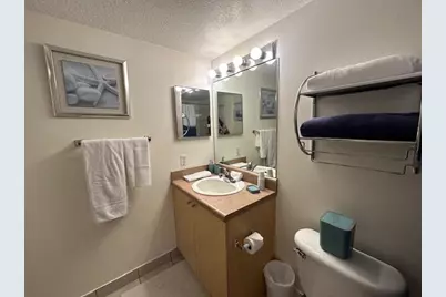 615 Villa Circle #615, Boynton Beach, FL 33435 - Photo 12