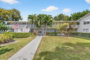 247 Ventnor R, Deerfield Beach, FL 33442 - Photo 1