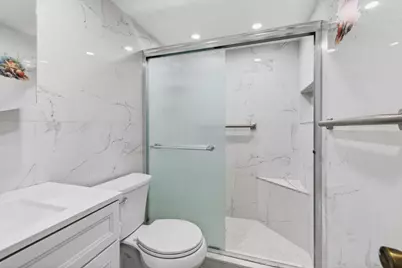 247 Ventnor R, Deerfield Beach, FL 33442 - Photo 30