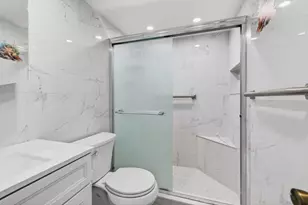 247 Ventnor R, Deerfield Beach, FL 33442 - Photo 30