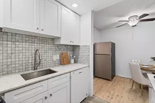 247 Ventnor R, Deerfield Beach, FL 33442 - Photo 20