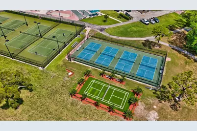 247 Ventnor R, Deerfield Beach, FL 33442 - Photo 64