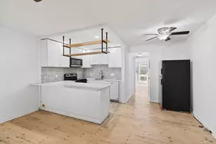 247 Ventnor R, Deerfield Beach, FL 33442 - Photo 8