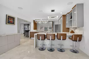 19787 Oakbrook Cir, Boca Raton, FL 33434 - Photo 12