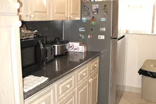 1295 High Point Pl N, Delray Beach, FL 33445 - Photo 6