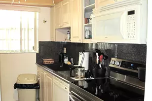 1295 High Point Pl N, Delray Beach, FL 33445 - Photo 8