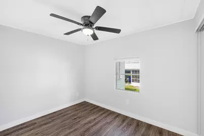 8301 SE Skylark Avenue, Hobe Sound, FL 33455 - Photo 14