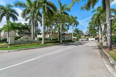 7654 Via Flores Way, Boca Raton, FL 33487 - Photo 34