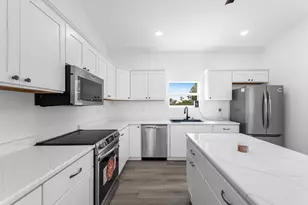 7932 SE Skylark Ave, Hobe Sound, FL 33455 - Photo 14