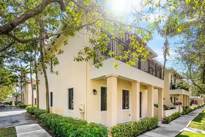 2501 Venetian Court, Boynton Beach, FL 33426 - Photo 2