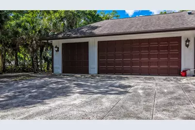 8349 150th Court N, Palm Beach Gardens, FL 33418 - Photo 2