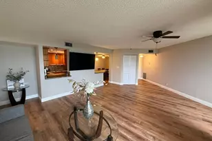 6372 La Costa Dr, Boca Raton, FL 33433 - Photo 4