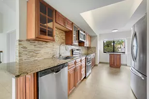 7902 Seville Pl, Boca Raton, FL 33433 - Photo 4