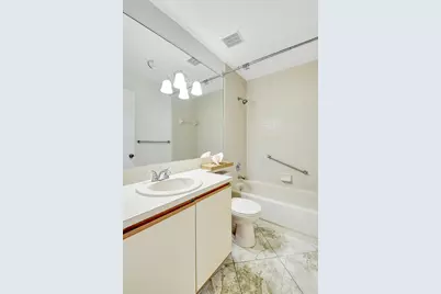 104 Half Moon Circle #C3, Hypoluxo, FL 33462 - Photo 22