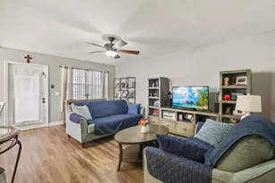 297 Farnham M, Deerfield Beach, FL 33442 - Photo 6