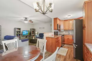 297 Farnham M, Deerfield Beach, FL 33442 - Photo 4