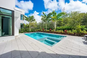 16670 Mosaic Pl, Delray Beach, FL 33446 - Photo 32