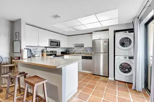 1586 Shaker Cir, Wellington, FL 33414 - Photo 10