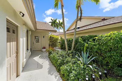 125 Harbourside Circle, Jupiter, FL 33477 - Photo 46