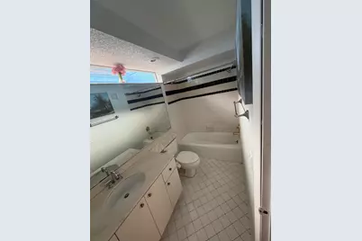 10343 Greenhouse Road, Pembroke Pines, FL 33026 - Photo 18