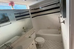 10343 Greenhouse Rd, Pembroke Pines, FL 33026 - Photo 18