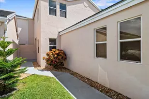 1007 Island Manor Dr, Greenacres, FL 33413 - Photo 2