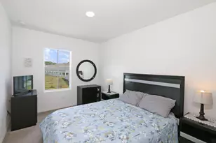 656 NE Waters Edge Ln, Port Saint Lucie, FL 34983 - Photo 14