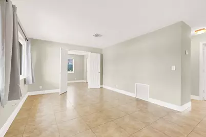 64 NE 7th Court, Deerfield Beach, FL 33441 - Photo 8