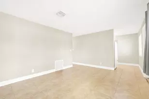 64 NE 7th Ct, Deerfield Beach, FL 33441 - Photo 12