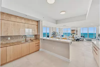 50 S Pointe Drive #1201/08, Miami Beach, FL 33139 - Photo 10