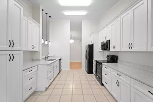 6581 SE Nantucket Ct, Hobe Sound, FL 33455 - Photo 14