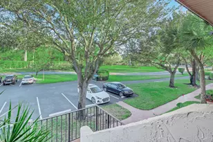 130 Lake Constance Dr, West Palm Beach, FL 33411 - Photo 36