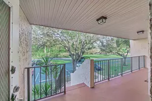 130 Lake Constance Dr, West Palm Beach, FL 33411 - Photo 36