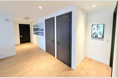 398 NE 5th Street #2118, Miami, FL 33132 - Photo 4