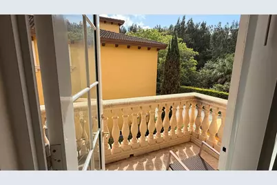210 NE 69th Circle, Boca Raton, FL 33487 - Photo 18