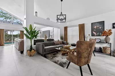 200 Trails End, West Palm Beach, FL 33413 - Photo 6