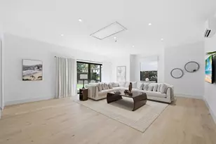 248 E Lakewood Rd, West Palm Beach, FL 33405 - Photo 12