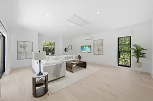 248 E Lakewood Rd, West Palm Beach, FL 33405 - Photo 16