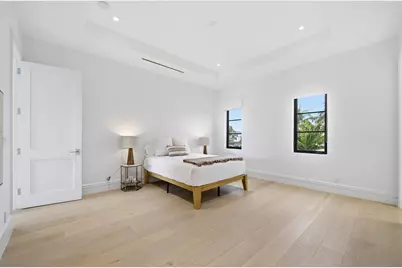 248 E Lakewood Road, West Palm Beach, FL 33405 - Photo 20