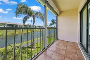 1103 Green Pine Blvd, West Palm Beach, FL 33409 - Photo 2