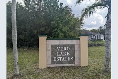 9375 103rd Avenue, Vero Beach, FL 32967 - Photo 2