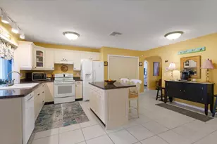 1641 SE Clearmont St, Port Saint Lucie, FL 34983 - Photo 14