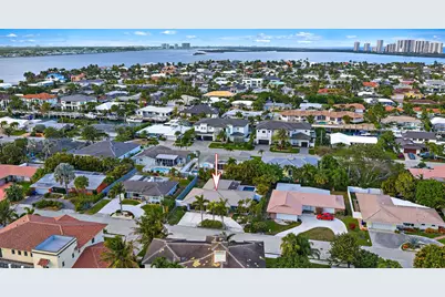 1120 Singer Drive, Riviera Beach, FL 33404 - Photo 32