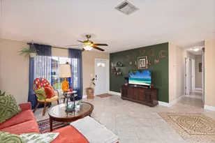 2142 SE Watercrest St, Port Saint Lucie, FL 34984 - Photo 6