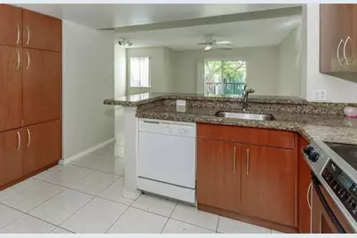 4151 N Haverhill Road #1508, West Palm Beach, FL 33417 - Photo 6